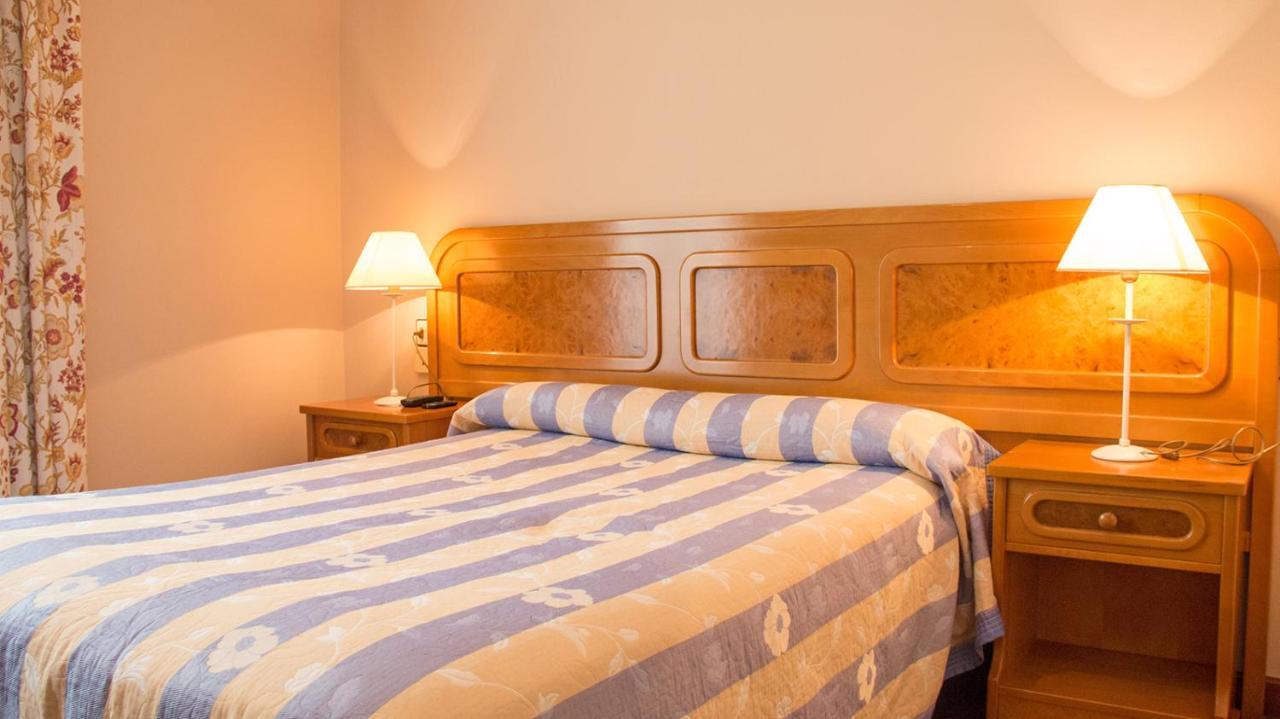 Alojamiento Calzada Romana Belmonte De Miranda Habitación foto